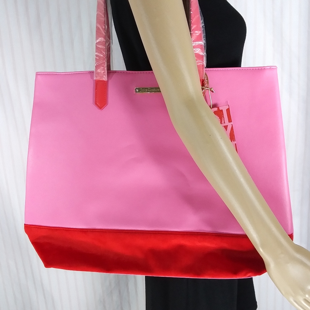 JUICY "Just Say Oui" Tote Bag w/ Velvet Bottom NWT